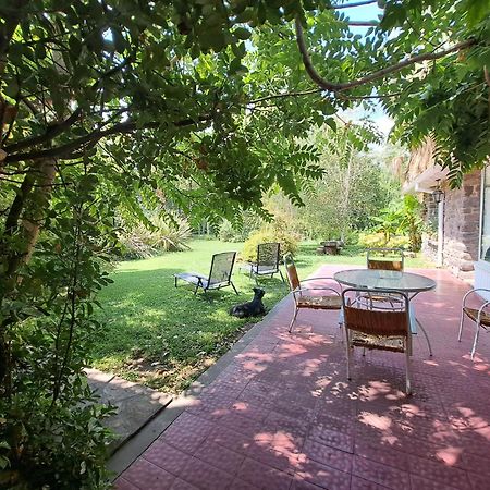 Casco El Trapiche Bed & Breakfast Годой Крус Екстериор снимка